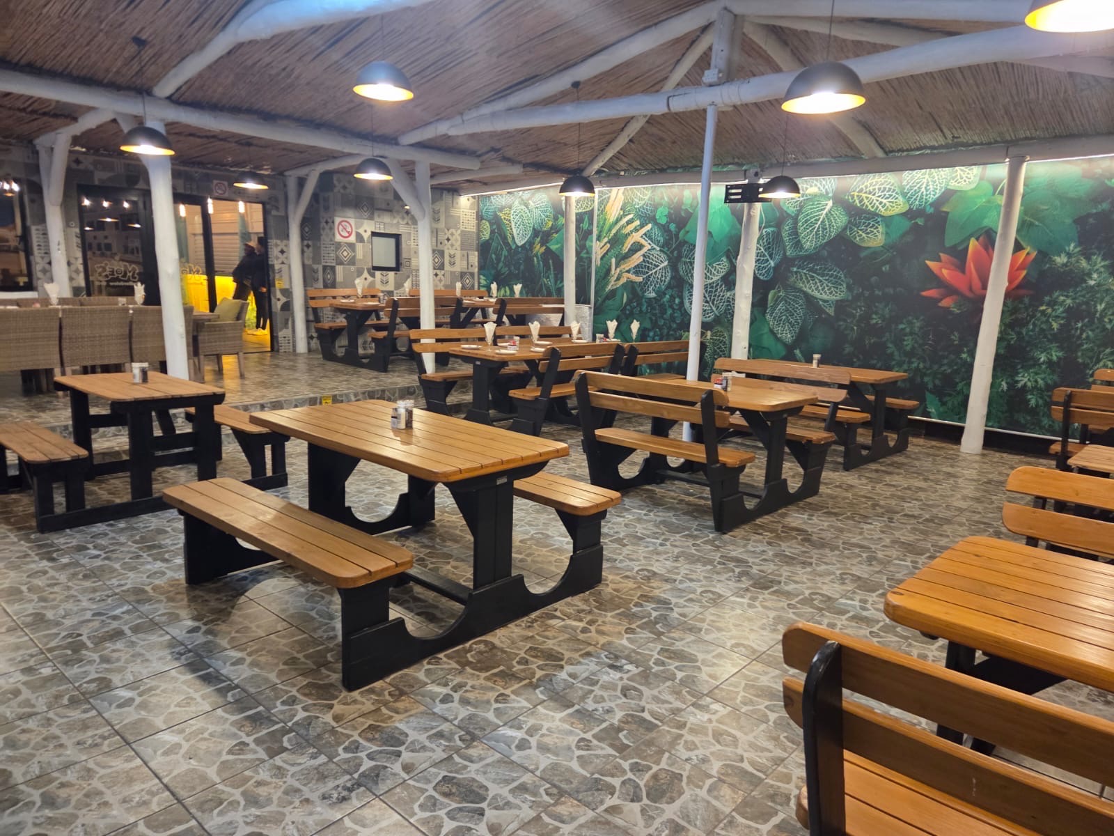 Inside The Fat Mermaid